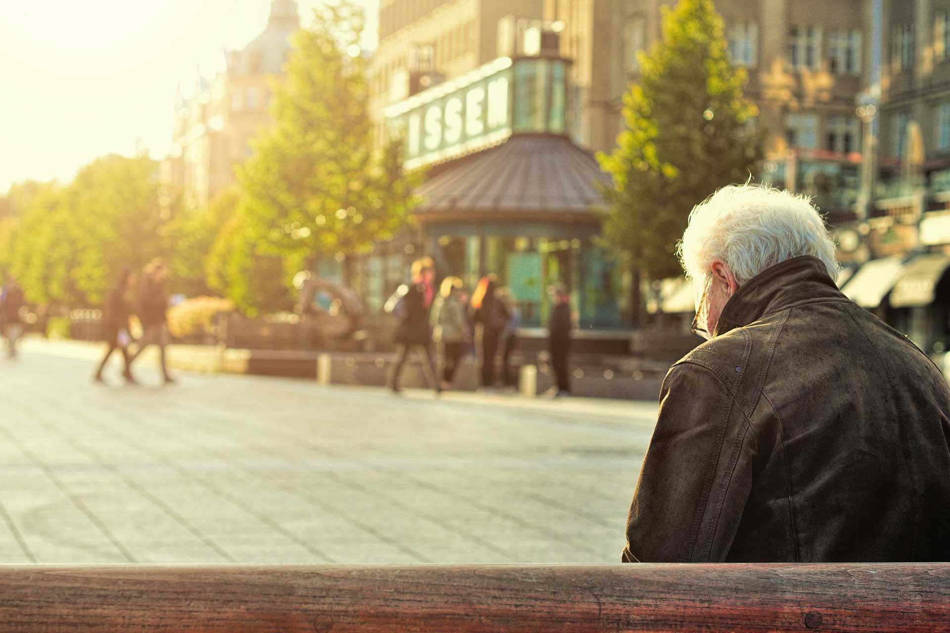 Hearing loss and dementia: what every adult should know